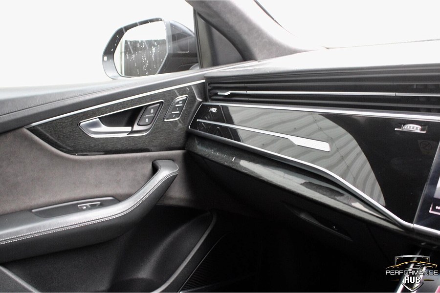 2020 Audi Q8 photo 9