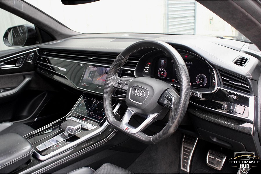 2020 Audi Q8 photo 7