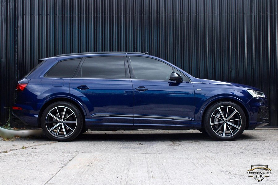 2020 Audi Q7 photo 3