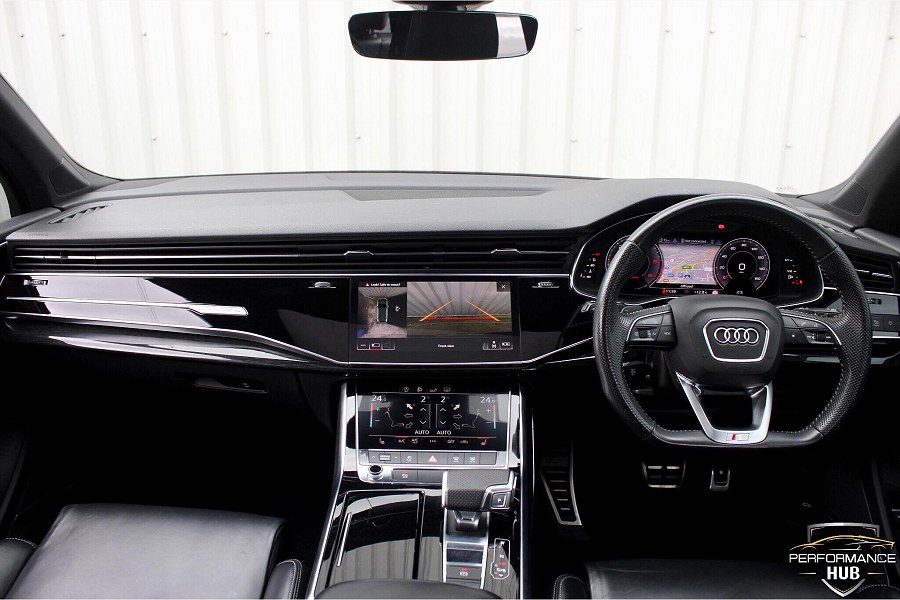 2020 Audi Q7 photo 9