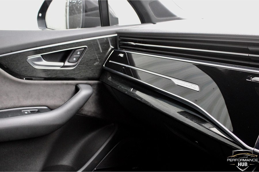 2020 Audi Q7 photo 8
