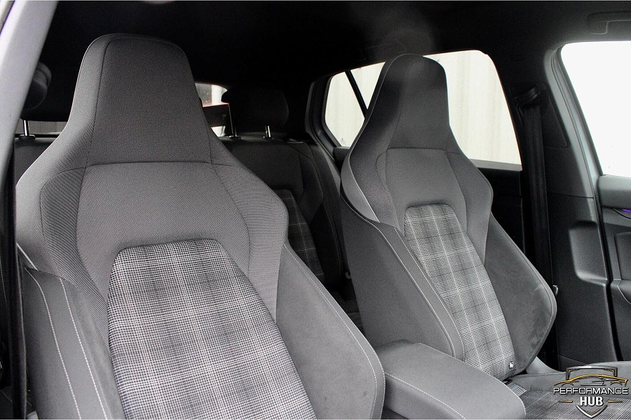 2022 Volkswagen Golf photo 6