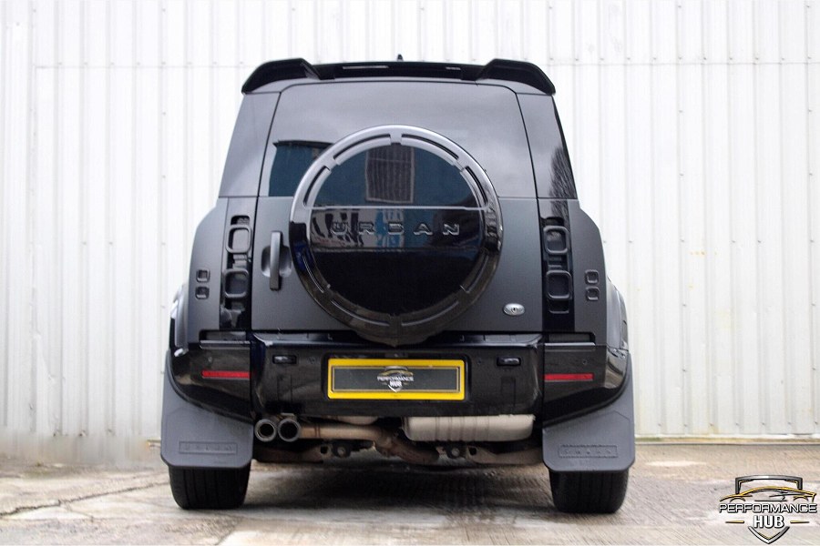 2023 Land Rover Defender 110 photo 5