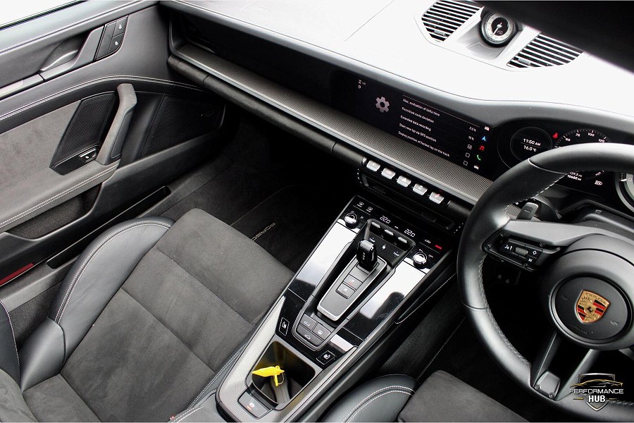 2023 Porsche 911 photo 11