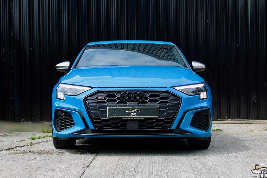 Audi S3 photo 2
