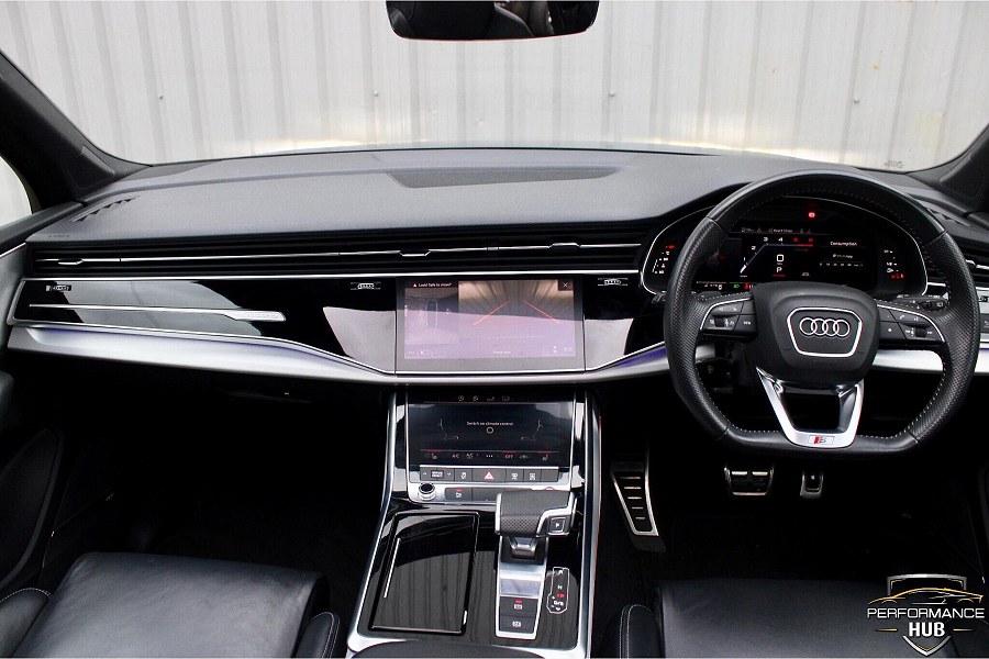 2020 Audi SQ7 photo 11