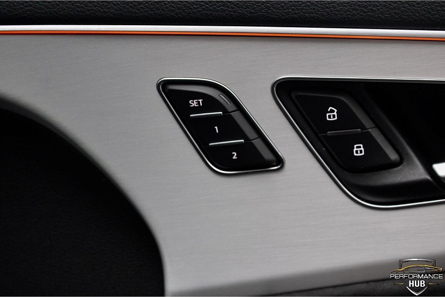 2020 Audi SQ7 photo 13
