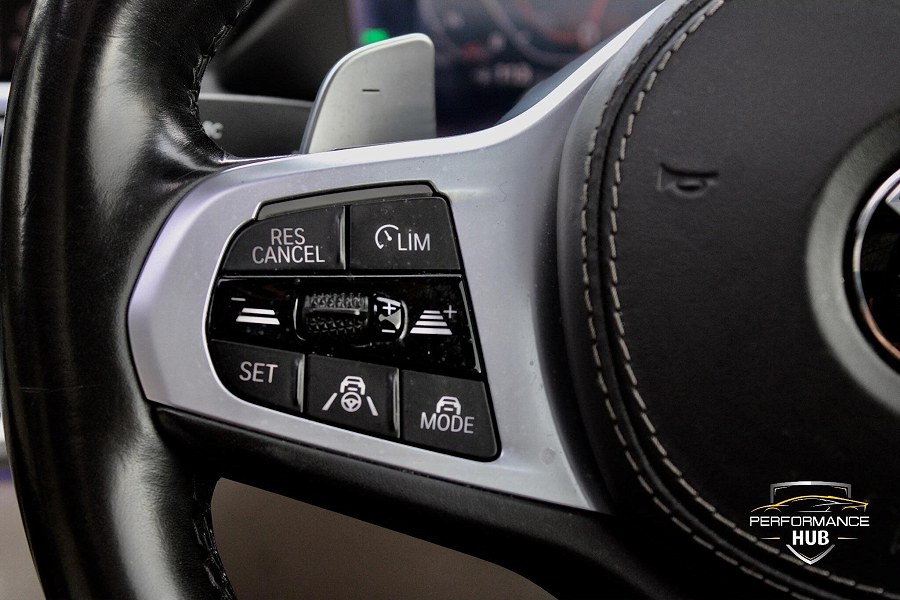 2020 BMW X7 photo 8