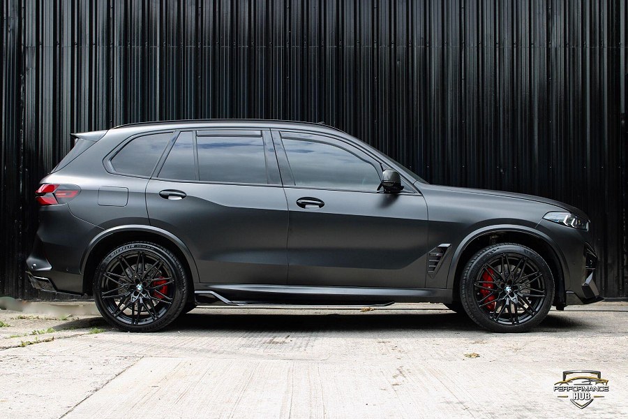 BMW X5 M photo 2