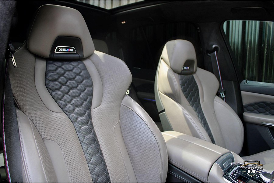 2024 BMW X5 M photo 3