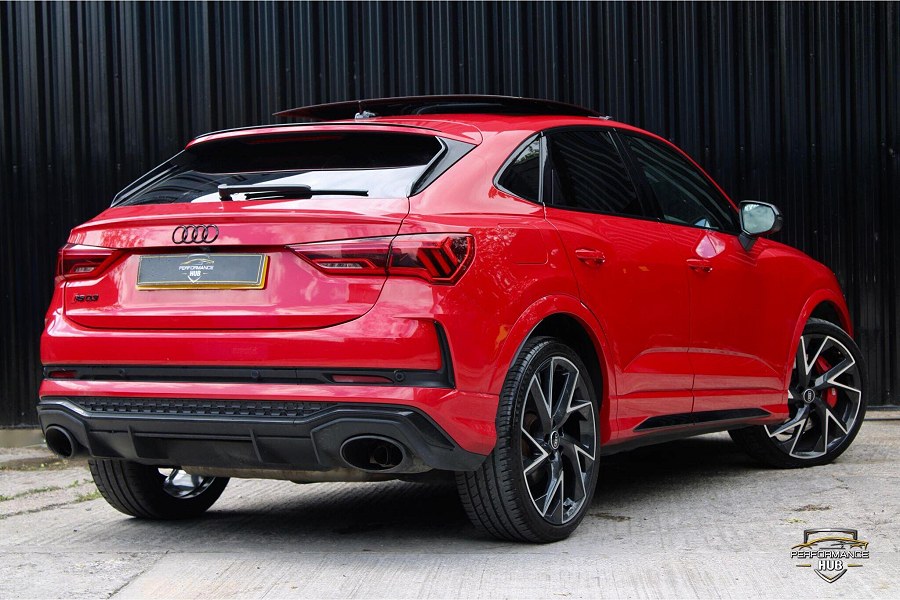 2022 Audi RS Q3 photo 4