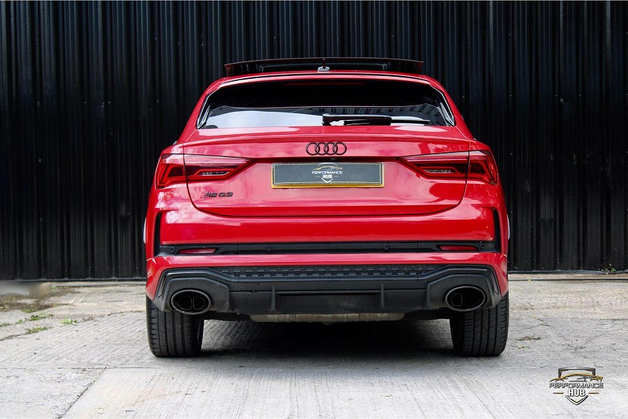 2022 Audi RS Q3 photo 5