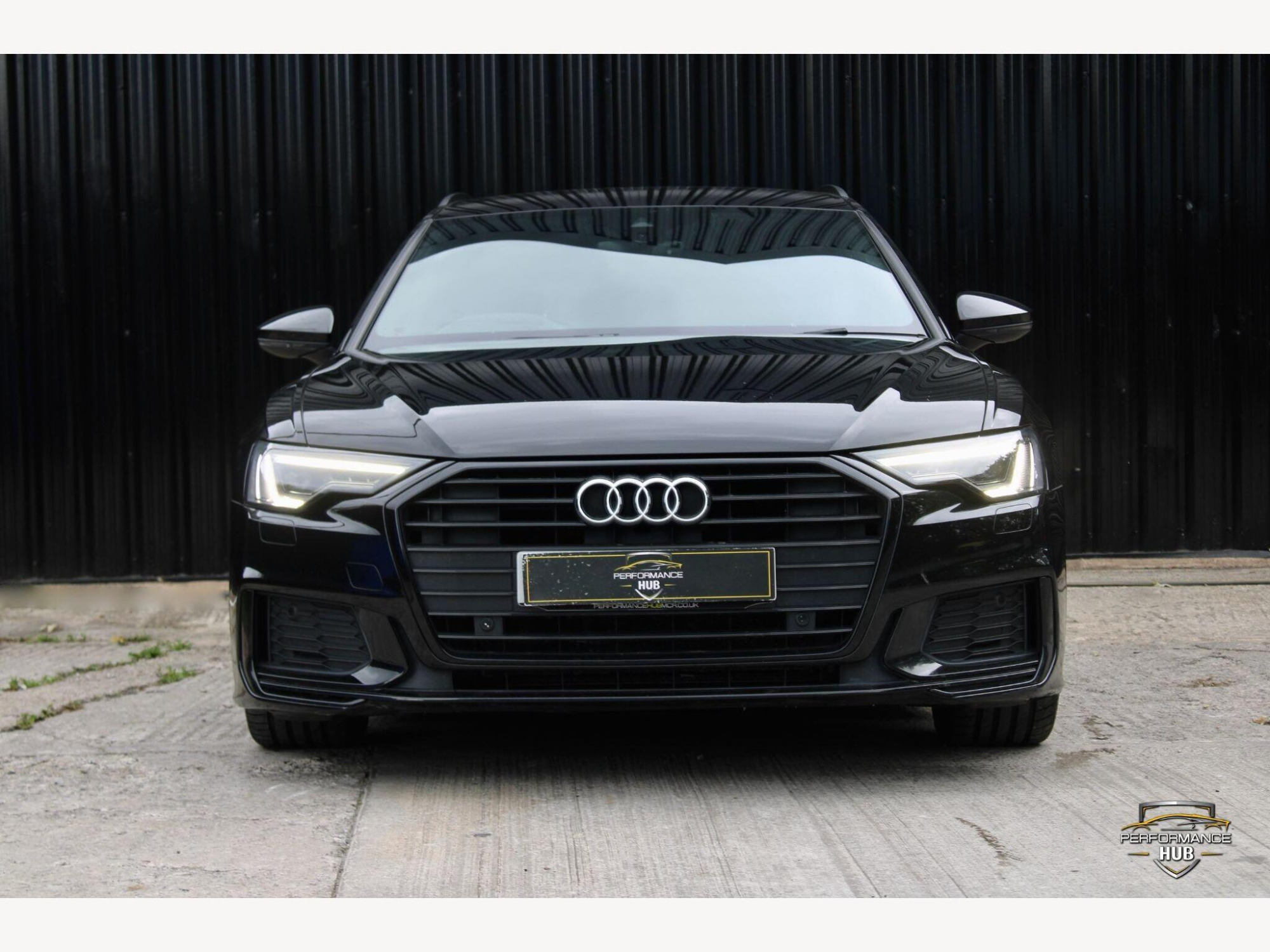 Audi A6 Avant photo 2