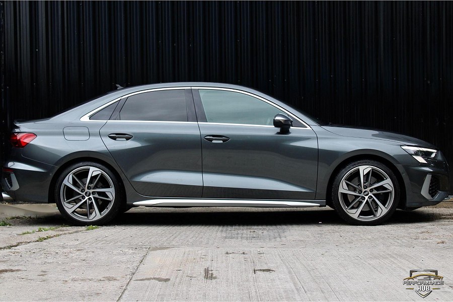2021 Audi S3 photo 3