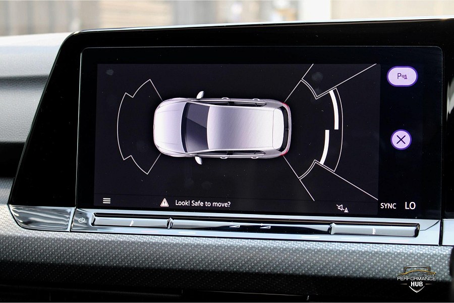 2024 Volkswagen Golf photo 14
