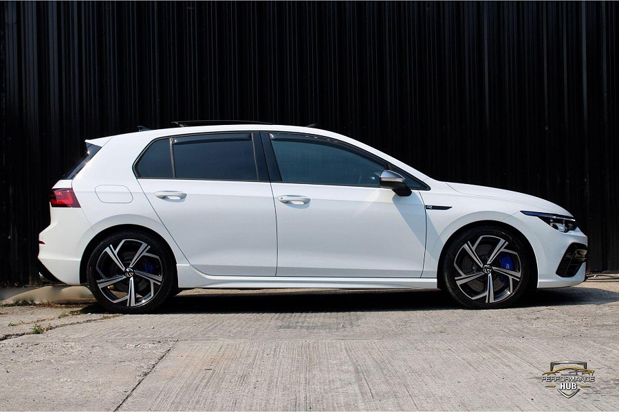 2024 Volkswagen Golf photo 3