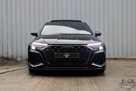 AUDI RS3 photo 2