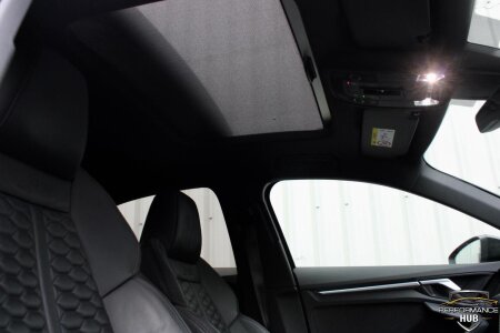 2022 AUDI RS3 photo 9