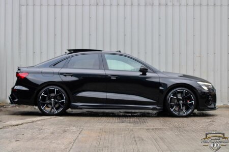 2022 AUDI RS3 photo 3