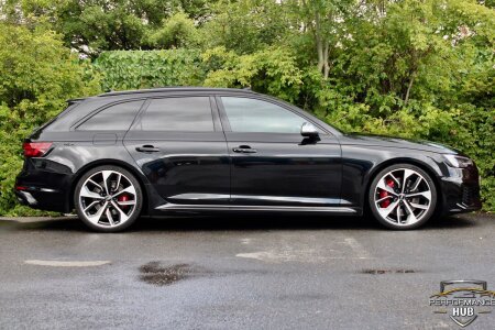 2018 AUDI RS4 photo 3