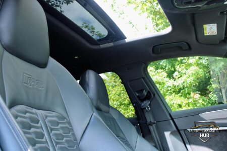 2020 AUDI RS6 AVANT photo 10