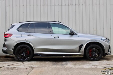 2021 BMW X5 M photo 3