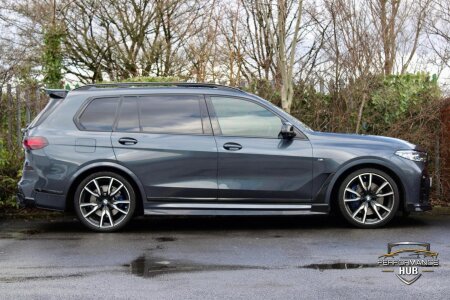 2020 BMW X7 photo 3