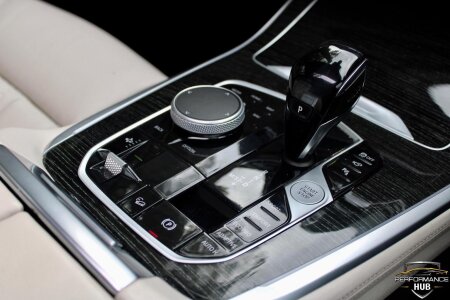 2020 BMW X7 photo 10