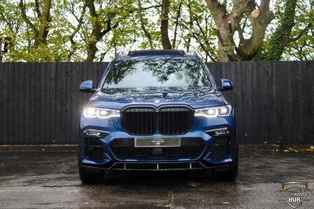 BMW X7 photo 2