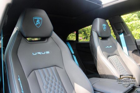 2023 LAMBORGHINI URUS photo 7
