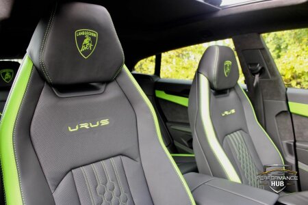 2024 LAMBORGHINI URUS photo 6