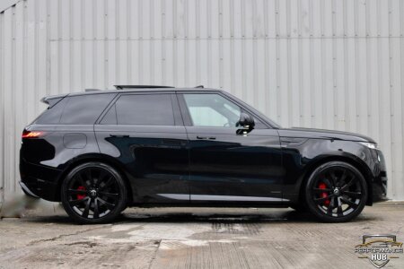 2023 LAND ROVER RANGE ROVER SPORT photo 3