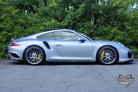 2016 PORSCHE 911 photo 3