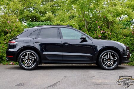 2020 PORSCHE MACAN photo 3