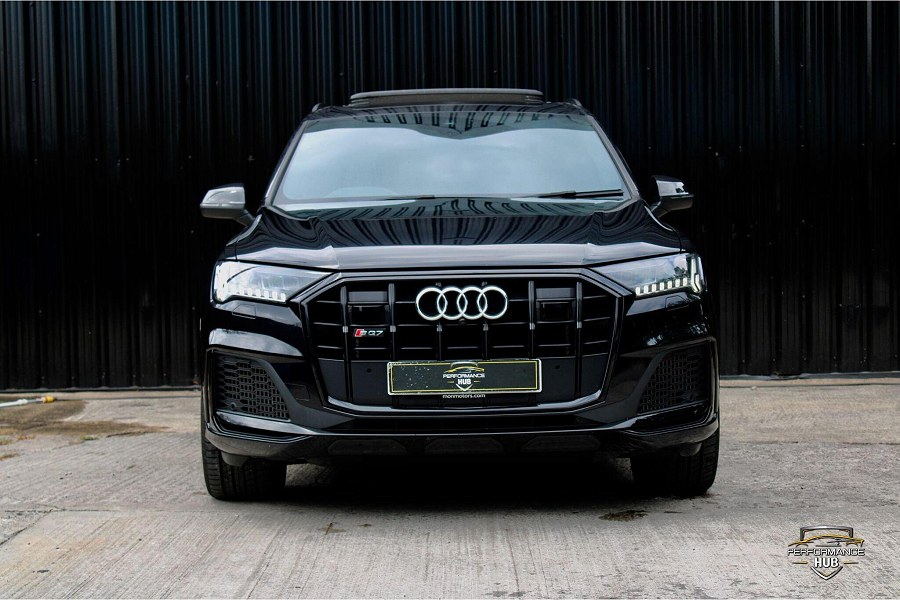 Audi SQ7 photo 2