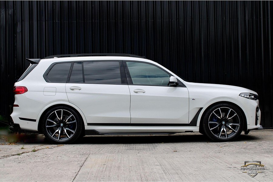2020 BMW X7 photo 3