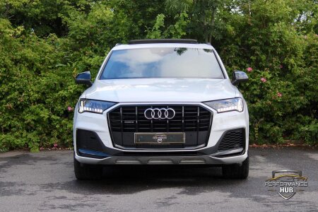 AUDI Q7 photo 2