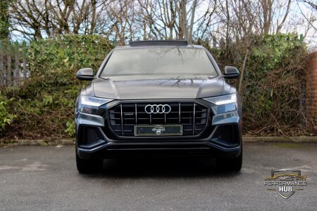 AUDI Q8 photo 2
