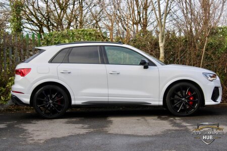 2020 AUDI RS Q3 photo 3