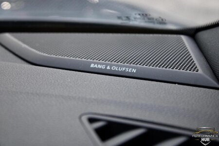2020 AUDI RS Q3 photo 10