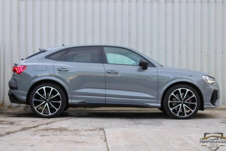 2020 AUDI RS Q3 photo 3