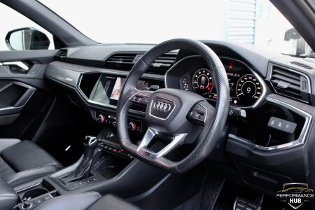 2020 AUDI RS Q3 photo 6