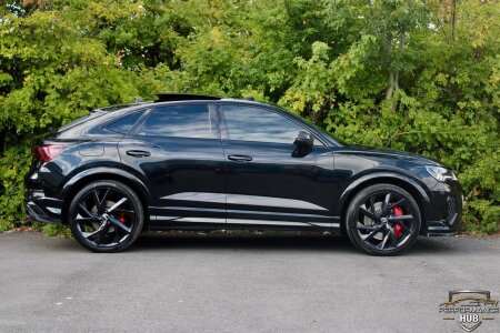 2020 AUDI RS Q3 photo 3