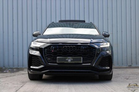 AUDI RSQ8 photo 2