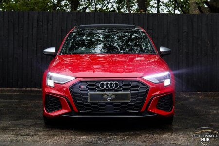 AUDI S3 photo 2