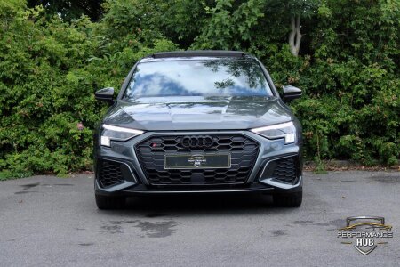 AUDI S3 photo 2