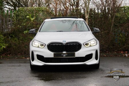 BMW 1 SERIES photo 2
