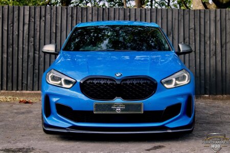 BMW 1 SERIES photo 2
