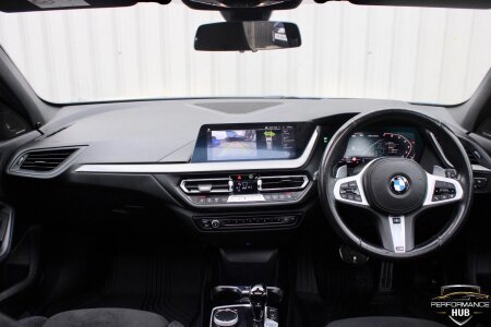 2022 BMW 1 SERIES photo 12