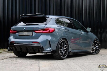 2023 BMW 1 SERIES photo 4